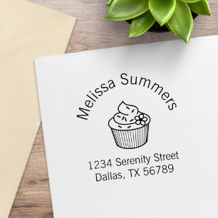 Leckerer Cupcake mit leckerer Frosting-Adresse Gummistempel