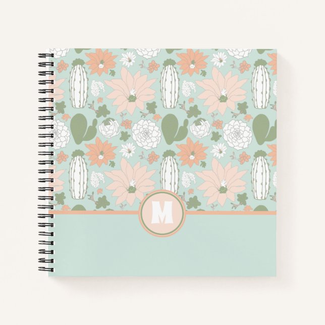 Leckeres Cacti Peach Green Floral Muster Monogramm Notizbuch (Vorderseite)