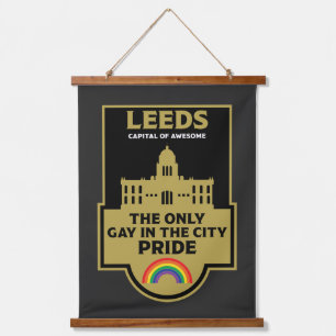Leeds Gay Pride - Leeds England LGBT - Wandteppich Mit Holzrahmen