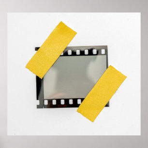 Leere 35mm Filmrahmen, gelbe Streifen. Poster