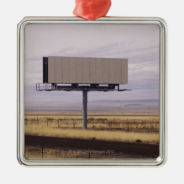 Leere Anschlagtafel Ornament Aus Metall (Vorne)