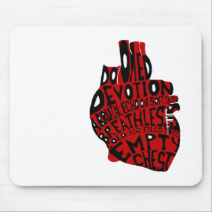 leere Brust: anatomisches Herz Mousepad