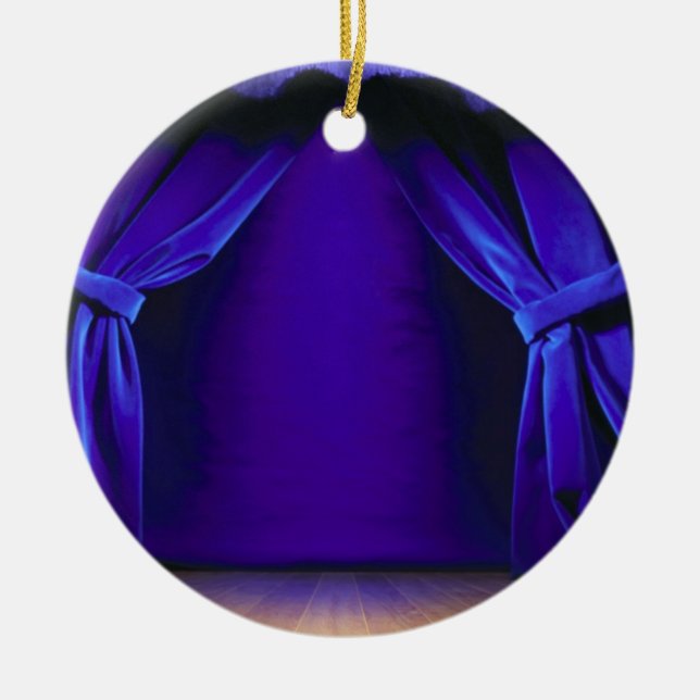 Leere Bühne mit Vorhängen Keramikornament (Vorne)