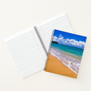 Leerer Strand und blaues Wasser Notizbuch