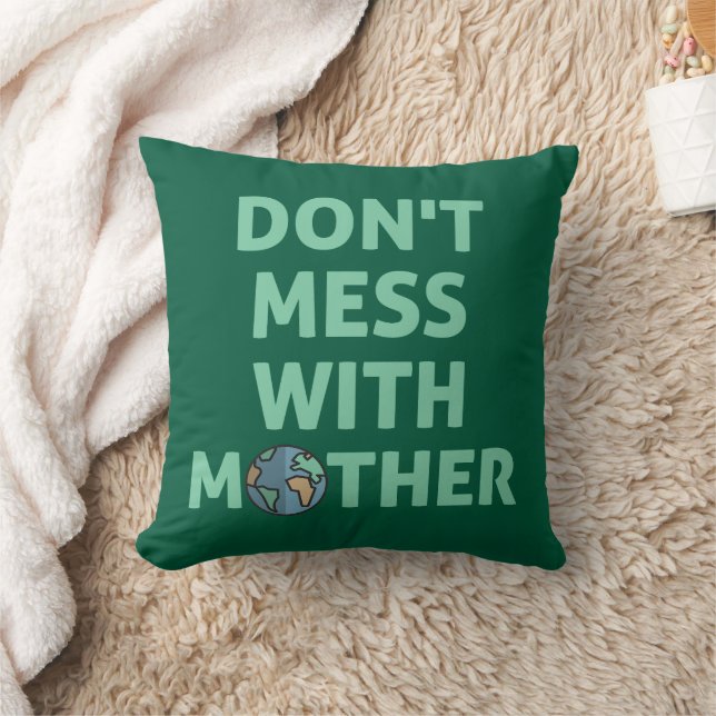 Leg dich nicht mit Mutter an! Kissen (Decke)