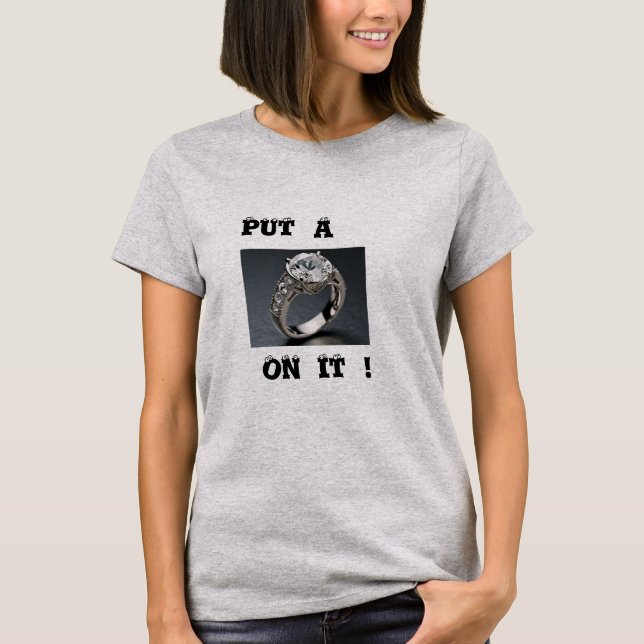 LEGEN SIE EINEN RING AUF! T-Shirt (Vorderseite)