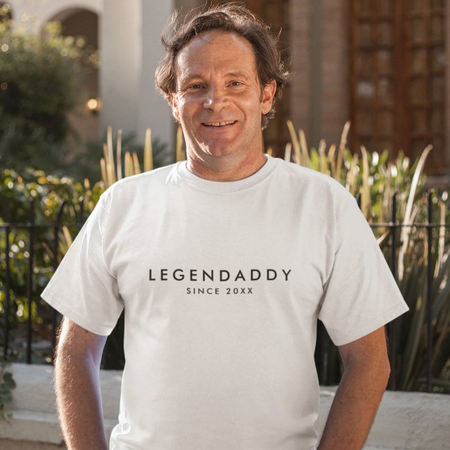 Legendaddy seit für legendäre Vater minimalistisch T-Shirt (Von Creator hochgeladen)