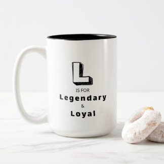 Legendär und Treu L - Personalisierter Luxuslob Zweifarbige Tasse