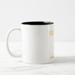 Legendärer Vietnam-Veteran: Unterschätze niemals e Zweifarbige Tasse