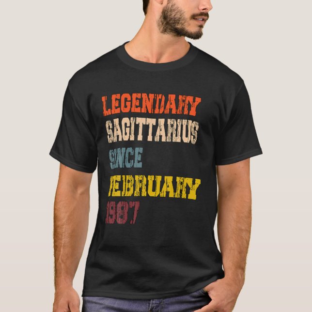 Legendary Sagittarius Since February 1987 T-Shirt (Vorderseite)