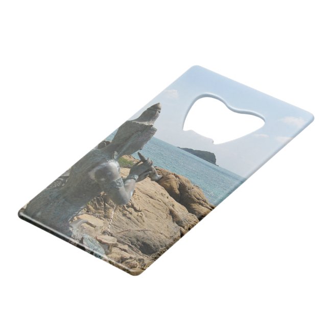 Legende von Sudsakorn ... Sattahip, Thailand Kreditkarten Flaschenöffner (Vorderseite Schrägansicht)