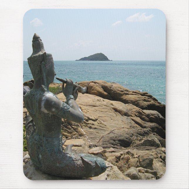 Legende von Sudsakorn ... Sattahip, Thailand Mousepad (Vorne)