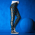Leggings für personalisierte Monogram-Elegante Mus<br><div class="desc">Fügen Sie eine Touch mediterraner Eleganz zu Ihrer Haustür mit unserer Custom Monogram Family Name Door Mat. Diese Matte wurde für Haltbarkeit in einer schicken blauen und schwarzen Farbpalette entworfen und ist ideal, um Gäste mit Ihrer personalisierten "Willkommensbotschaft" und Ihrem Familiennamen zu begrüßen. Es ist einfach zu reinigen und eignet...</div>