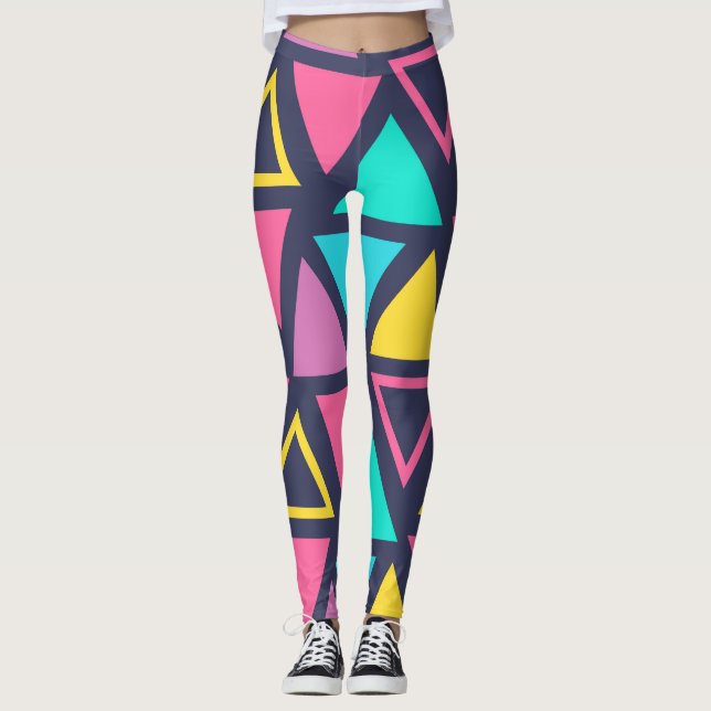 Leggings mit farbigen geometrischen Dreiecken (Vorderseite)
