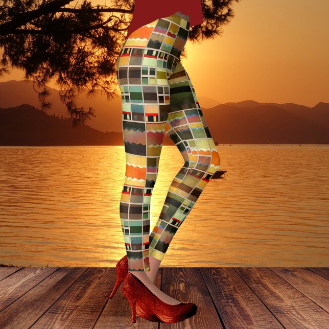 Leggings zum Muster gemalt-Patchwork-Muster (Modern design leggings featuring a painted geometrical patchwork pattern in unique and vibrant color)
