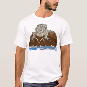Leguan auf einem Felsen mit Einsiedlerkrebs T-Shirt