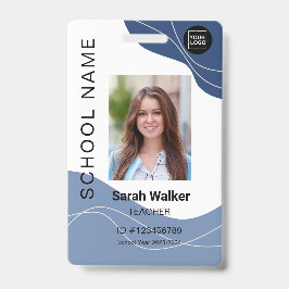 Lehrer Foto-ID eines Schülers in staubblau Ausweis