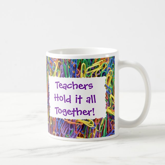 Lehrer halten sie zusammen kaffeetasse (Rechts)