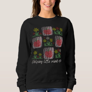 Lehrer helfen kleinen Minds, Chalkboard zu wachsen Sweatshirt