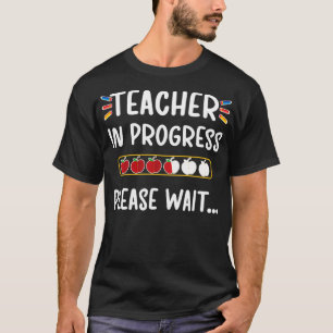 Lehrer im Gange Bitte warten Sie, Lehrer Gr T-Shirt
