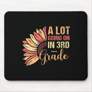 Lehrer Schüler Viel Los In Der Dritten Klasse Zurü Mousepad