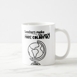 Lehrer stellen die Weltbuntere Tasse her