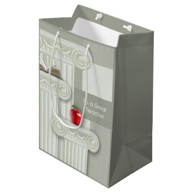Lehrerbewertungslehrer Individuelle Name Mittlere Geschenktüte (Vorderseite Schrägansicht)