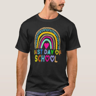 Lehrerin glücklich letzten Tag der Schule Sommer L T-Shirt
