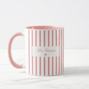 Lehrerin-Monogramm mit rosa Streifen Tasse