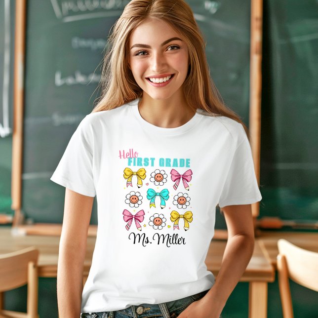 Lehrerin zurück zur Schule Niedlich Bow Pencil Nam T-Shirt (Teacher Back To School Cute Bow Pencil Name T-Shirt)