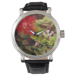 Lehua blüht in den Vulkanen Hawaiis Armbanduhr