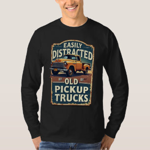 Leicht abgelegen von alten Lieferwagen-LKW - Rusti T-Shirt