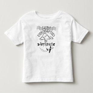 Leicht abgelenkt von Flugzeugen Pilot Kleinkind T-shirt