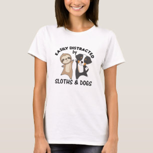 Leicht abgelenkt von Hunden und Hunden Faultier T-Shirt