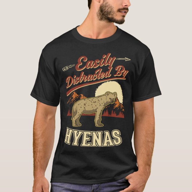Leicht abgelenkt von Hyenas 2 T-Shirt (Vorderseite)