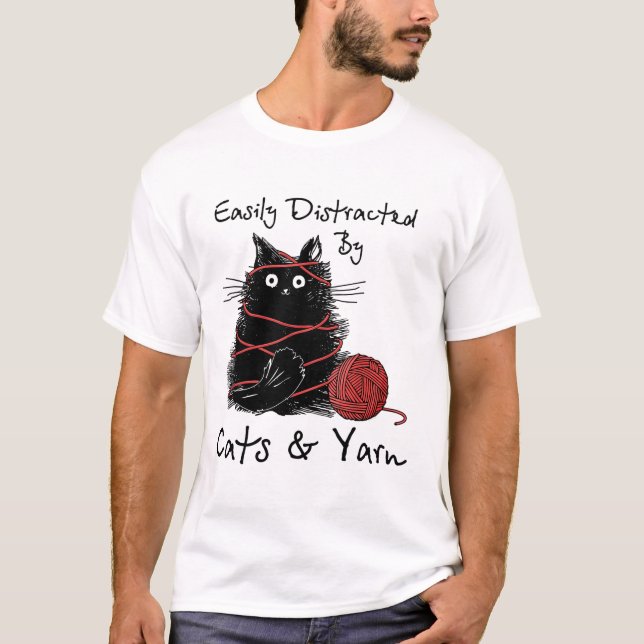 Leicht abgelenkt von Katzen und Garn T - Shirt (Vorderseite)