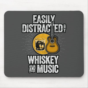 Leicht abgelenkt von Wine and Murder Shows Maus P Mousepad