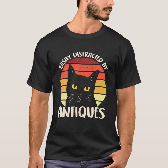 Leicht von Antiquitäten Cat Junking Funny De abgel T-Shirt (Vorderseite)