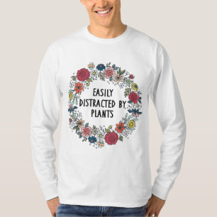 Leicht von den Pflanze entfernt Garten über der Ma T-Shirt