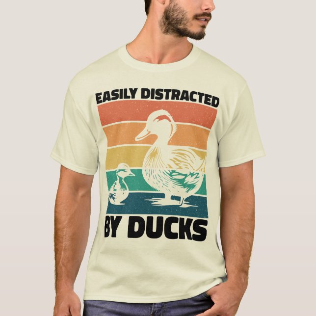 Leicht von Enten abgelenkt über Coole landwirtscha T-Shirt (Vorderseite)