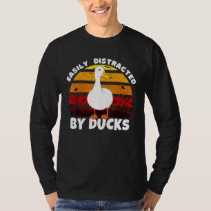 Leicht von Enten abgelenkt Vintage Farm Funny T-Shirt