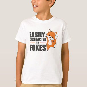 Leicht von Füchsen abgelenkt Niedliche Fox Funny T-Shirt