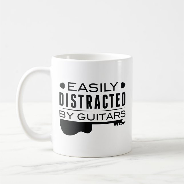 Leicht von Gitarren abgelenkt Kaffeetasse (Links)
