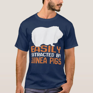 Leicht von Guinea abgelenkt T-Shirt