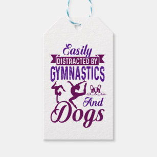 Leicht von Gymnastik und Hunden abgelenkt Geschenkanhänger