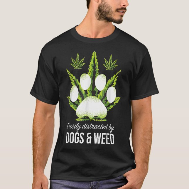 Leicht von Hunden abgeschwächt T-Shirt (Vorderseite)