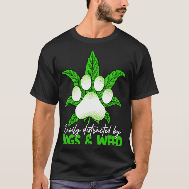 Leicht von Hunden abgeschwächt T-Shirt (Vorderseite)