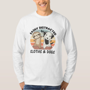 Leicht von Hunden und Hunden abgelenkt T-Shirt