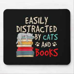 Leicht von Katzen und Büchern abgelenkt   Funny Ca Mousepad