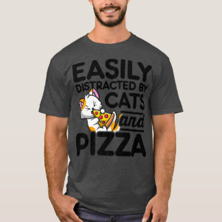 Leicht von Katzen und Pizzas entfernt T-Shirt